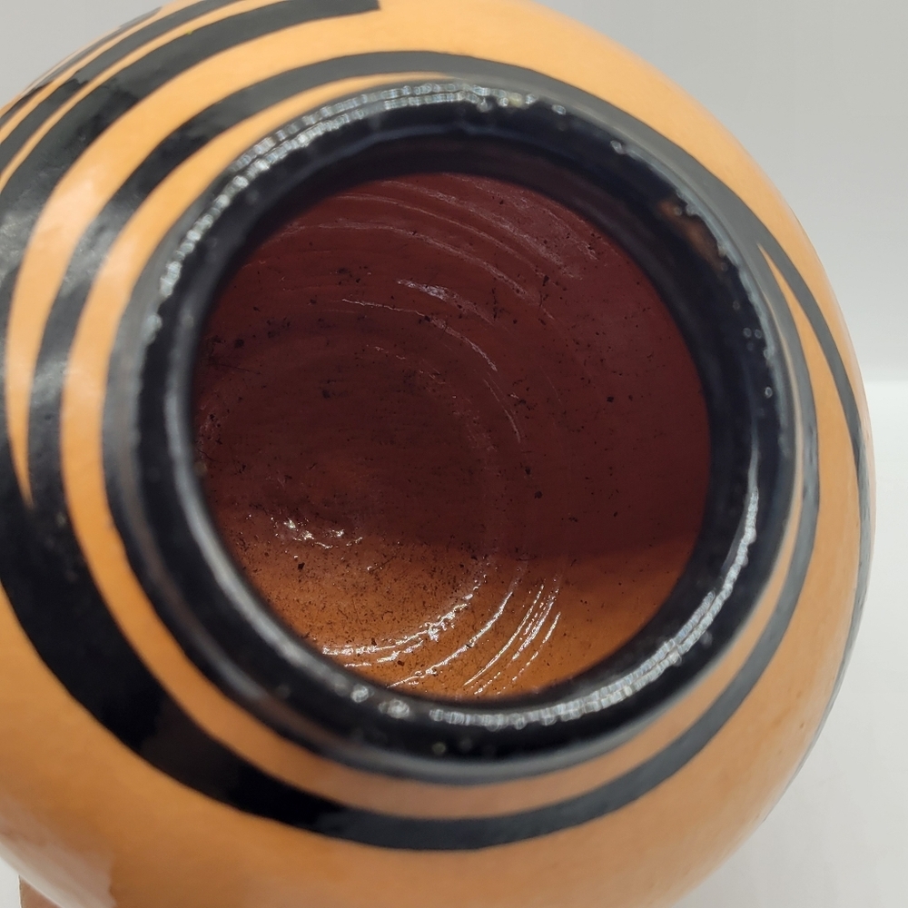 Signed Pottery Art Deco Vase Terracota Black Color Native American Small Ceramic - Picture 5 of 9